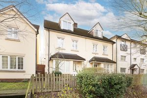 Photo 16- click for photo gallery